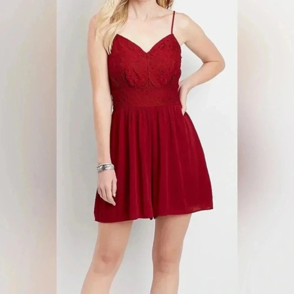 Maurices Lace Smocked Romper Size Small